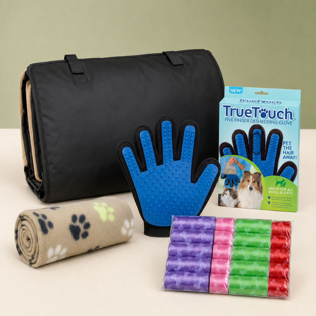 Kit viaggio per cani con telo auto, plaid, guanto e sacchetti igienici
